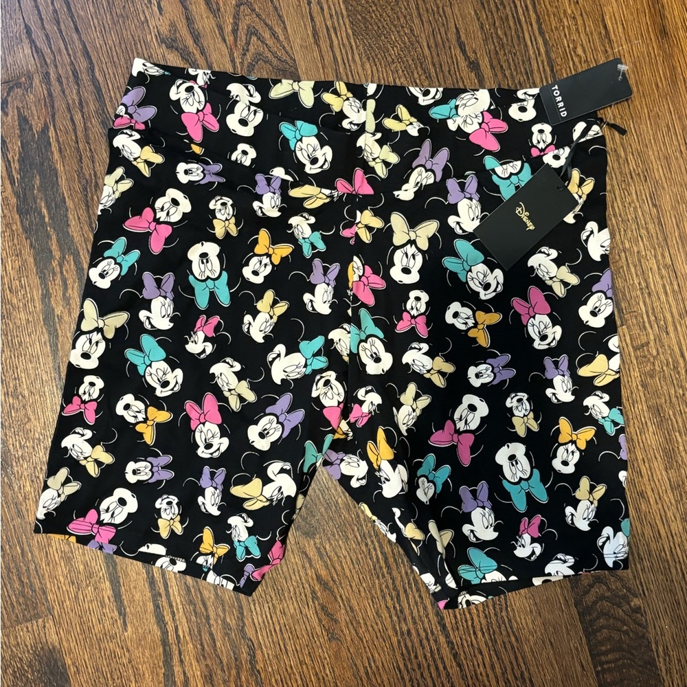 Torrid x Disney bike shorts sz 2X